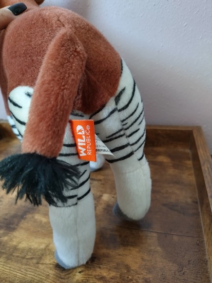12" Okapi Cuddlekins Wild Republic Plush Stuffed Animal - Picture 4 of 7